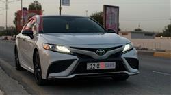 تۆیۆتا کامری